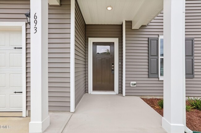 Photo - Spacious 5 Bedroom, 3 Bath Home with Loft & Main Level Bedroom - Move in Ready