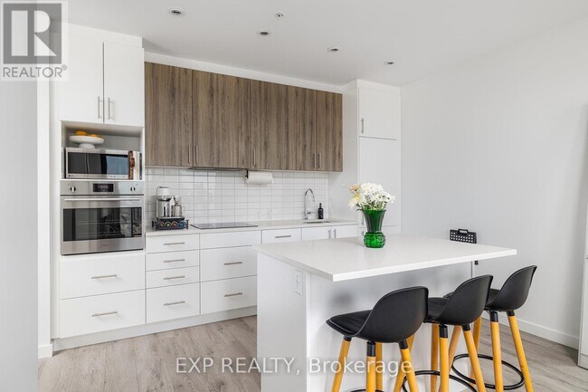 Photo - 181 King St S Unit 1703