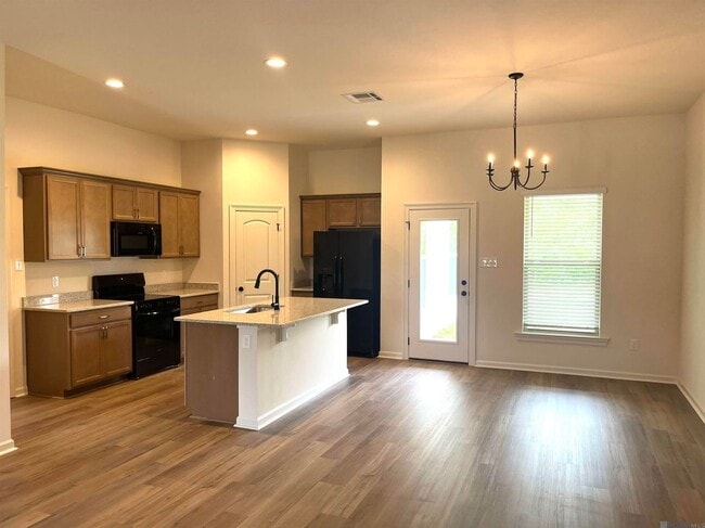Photo - 35657 Woodland Ridge Dr