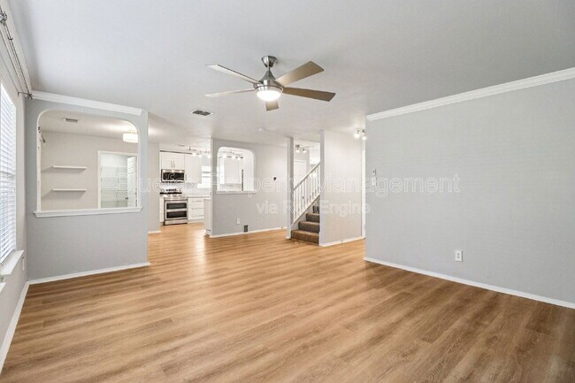 Photo - 9639 Shetland Park