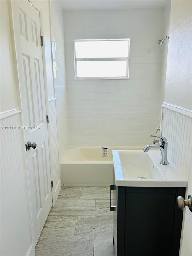 Photo - 10601 SW 184th St Unit 10603