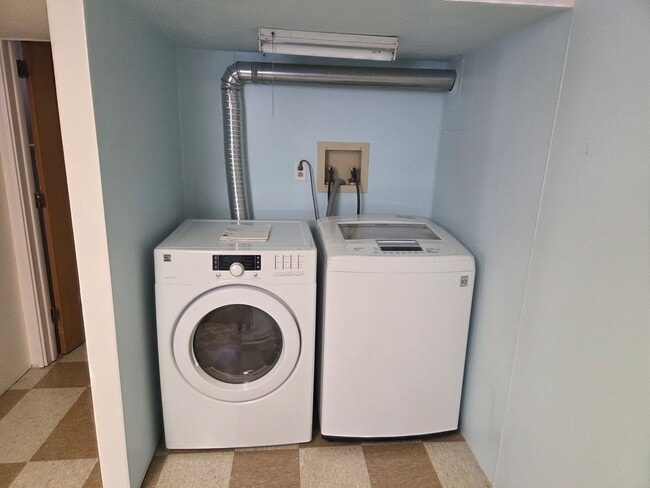 Photo - Charming 2-bedroom, 2-bath home