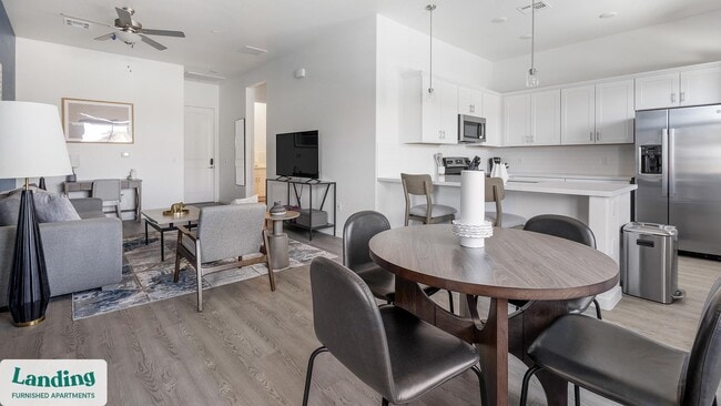 Photo - 375 E Linda Vista Blvd Unidad 16101.1409225