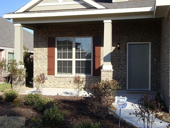 Photo - 6 Picture Rock Pl