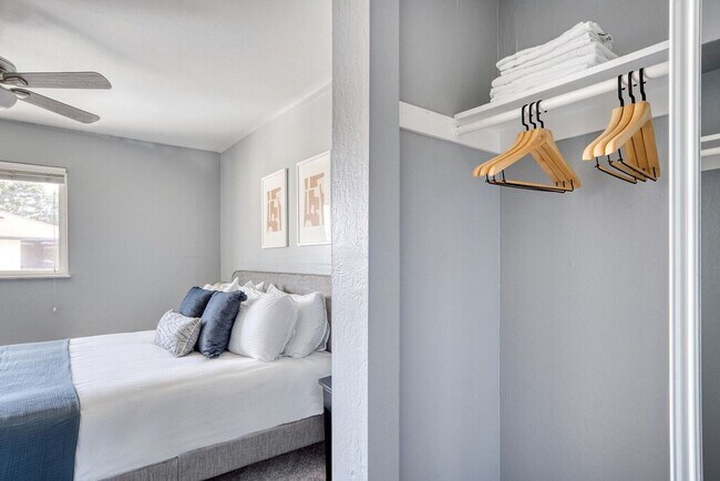 Photo - Arlington Apartments