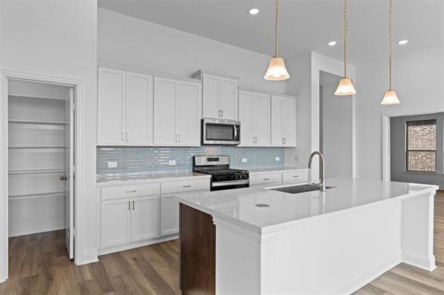 Photo - 1713 Willowhurst Ln