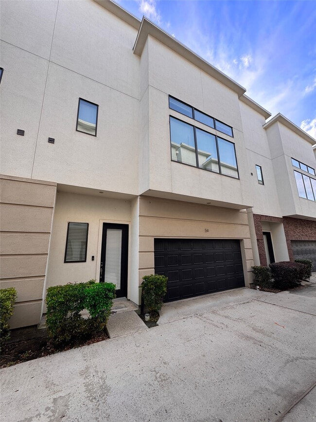 Photo - 54 N Hutcheson St