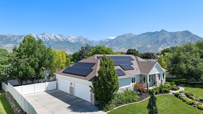 Photo - 5976 Woodshire Ln