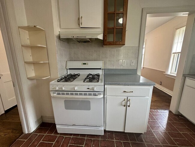 Photo - Plaza District / Classen 3 Bed Beauty!