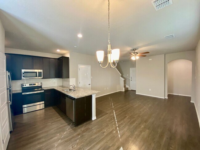 Photo - Luxury Townhome in New Braunfels