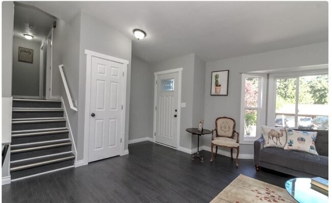 Photo - Beautiful 3+ bedroom home in Rainier Meadows Puyallup!!