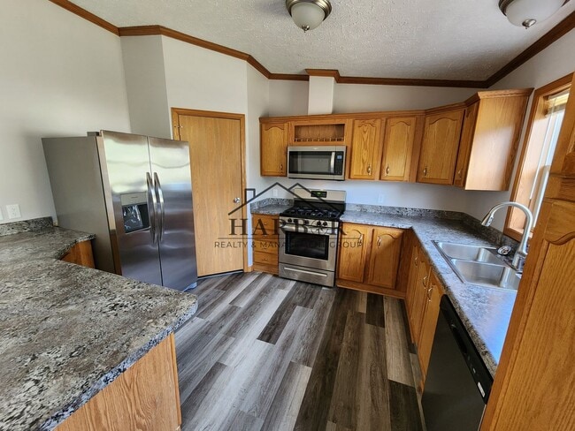 Building Photo - Single Family Home in Kasson, MN