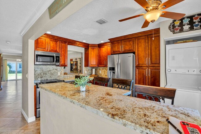 Photo - 6722 Moonlit Dr