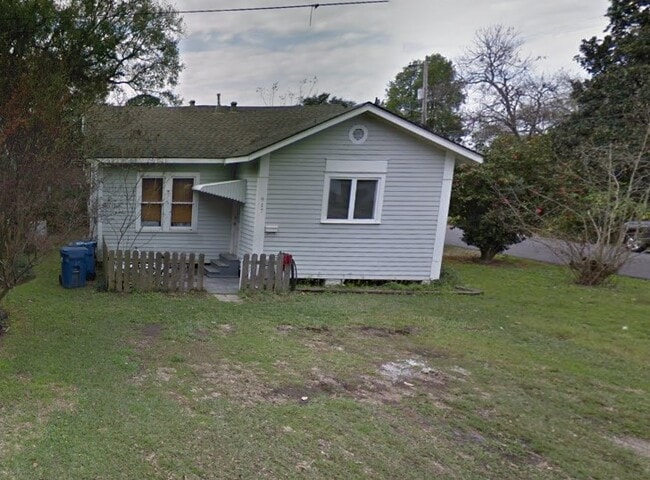 Building Photo - 917 Myrtle Plz Unit C Rental