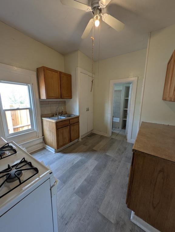 Photo - 329 N 2nd St