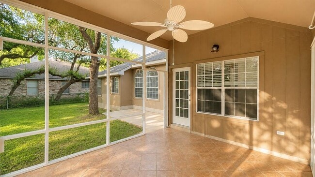 Photo - 306 N Mt Rushmore Dr