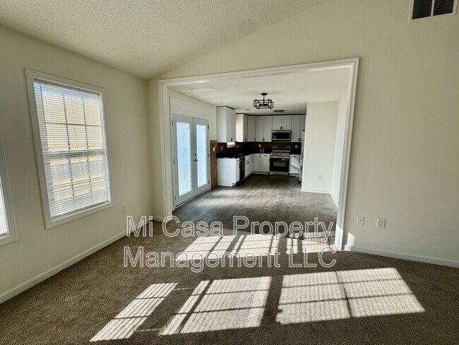 Photo - 1215 Palmer Dr