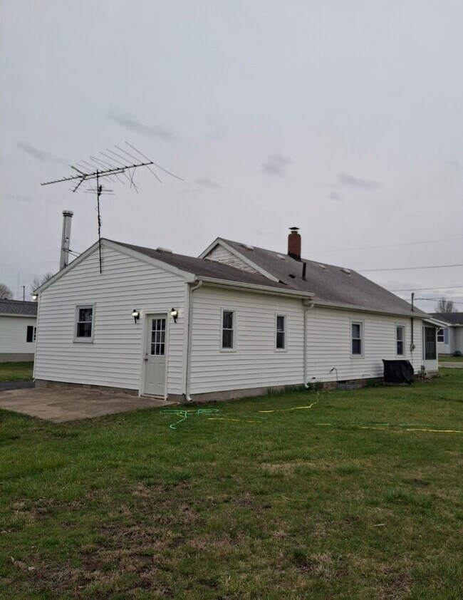 Photo - 315 Adams St