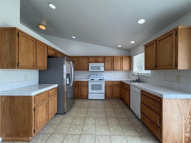 411 Wasatch Cir