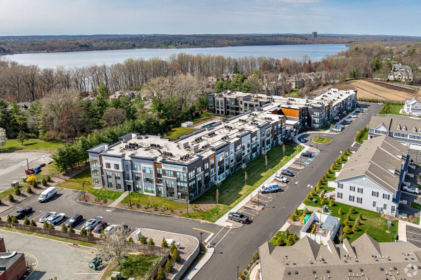 Photo - Enclave at Old Tappan