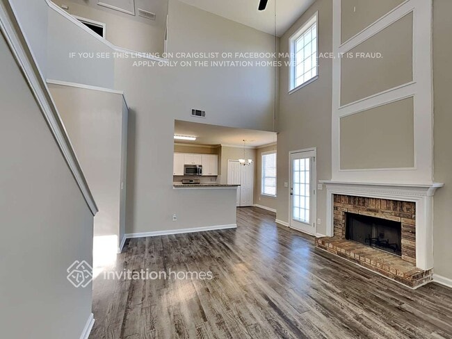 Photo - 3547 Lighthouse Way