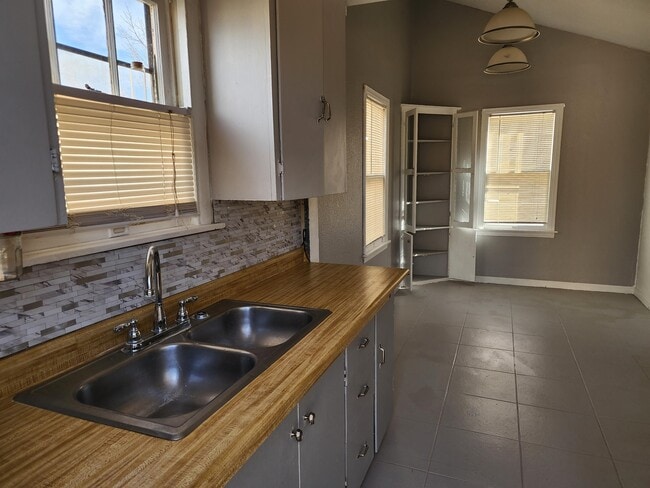 Photo - 1014 S Pennsylvania Ave