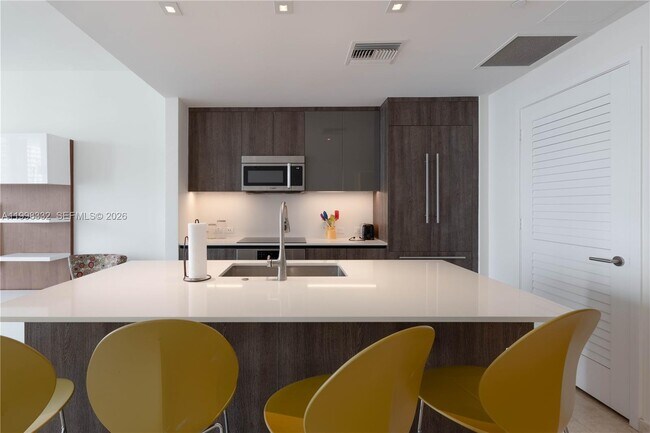 Photo - 68 SE 6th St Unit 3006