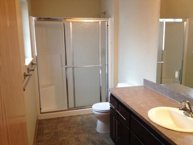 Photo - 711-719 East 24th Ave. Unidad 719