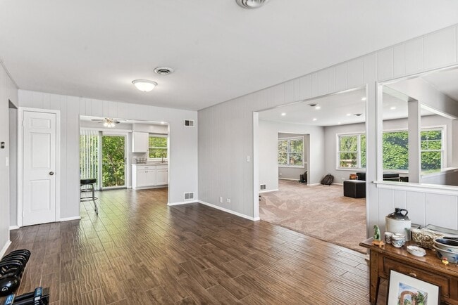 Photo - 8951 Skokie Blvd Unit 3