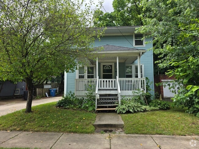 Building Photo - 3 Bedroom, 1 Bath Home in Battle Creek -  ...