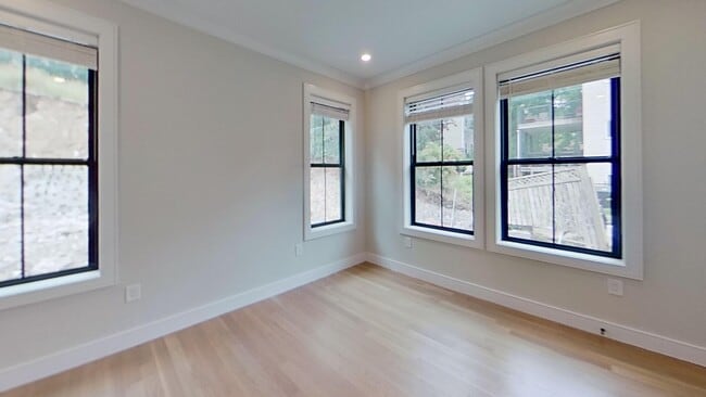 Photo - 279 Lamartine St Unit 1