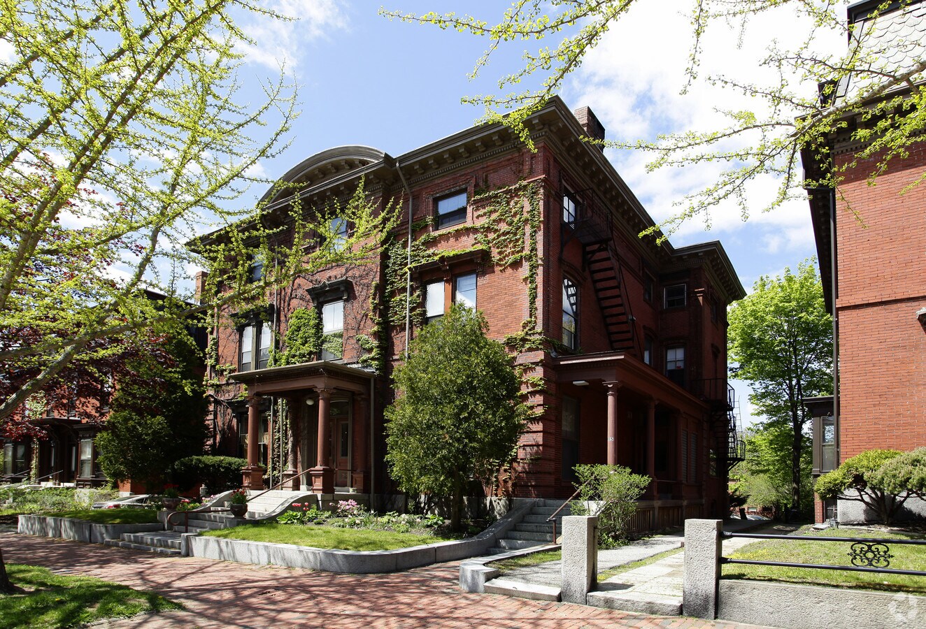 Photo - 17 Deering St