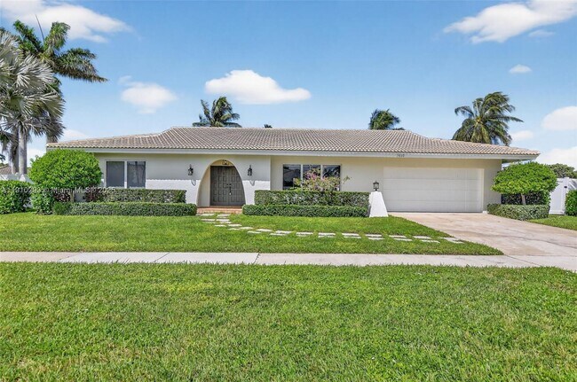 Photo - 5660 Golfway Dr