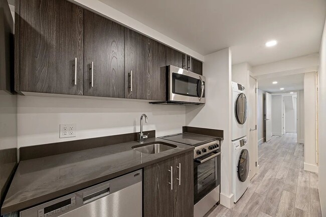 Photo - 167 Ludlow St Unit GE