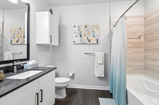 Tide Model - 1BR, 1BA - 761SF - Bathroom
