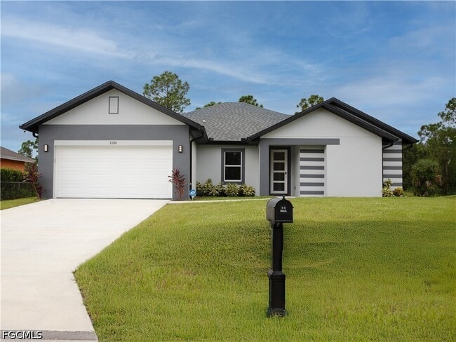 Building Photo - 1228 Chrisholm St