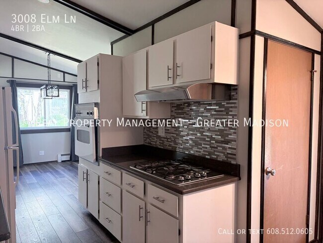 Photo - 3008 Elm Ln