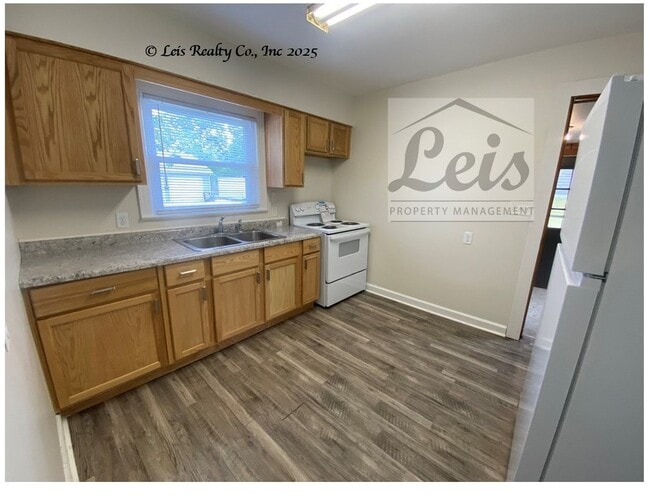 Photo - 902 Sycamore St