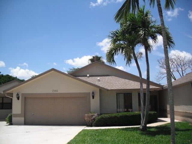 Photo - 1382 NW 13th Ct