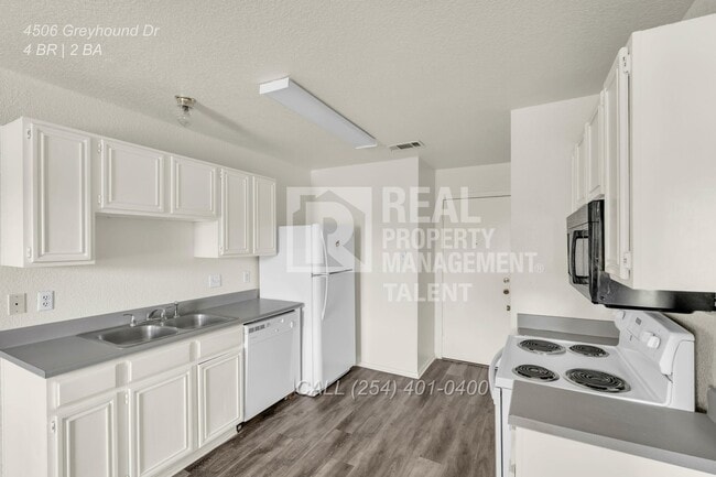 Photo - 4506 Greyhound Dr