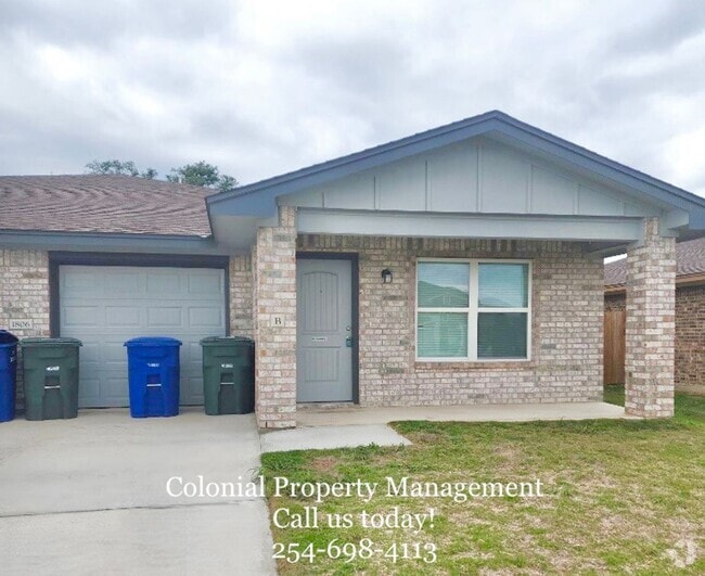 Building Photo - 1806 Castroville Trl Unit B Rental