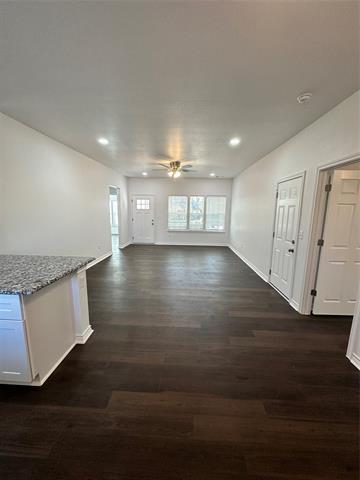 Photo - 1989 W Bond St