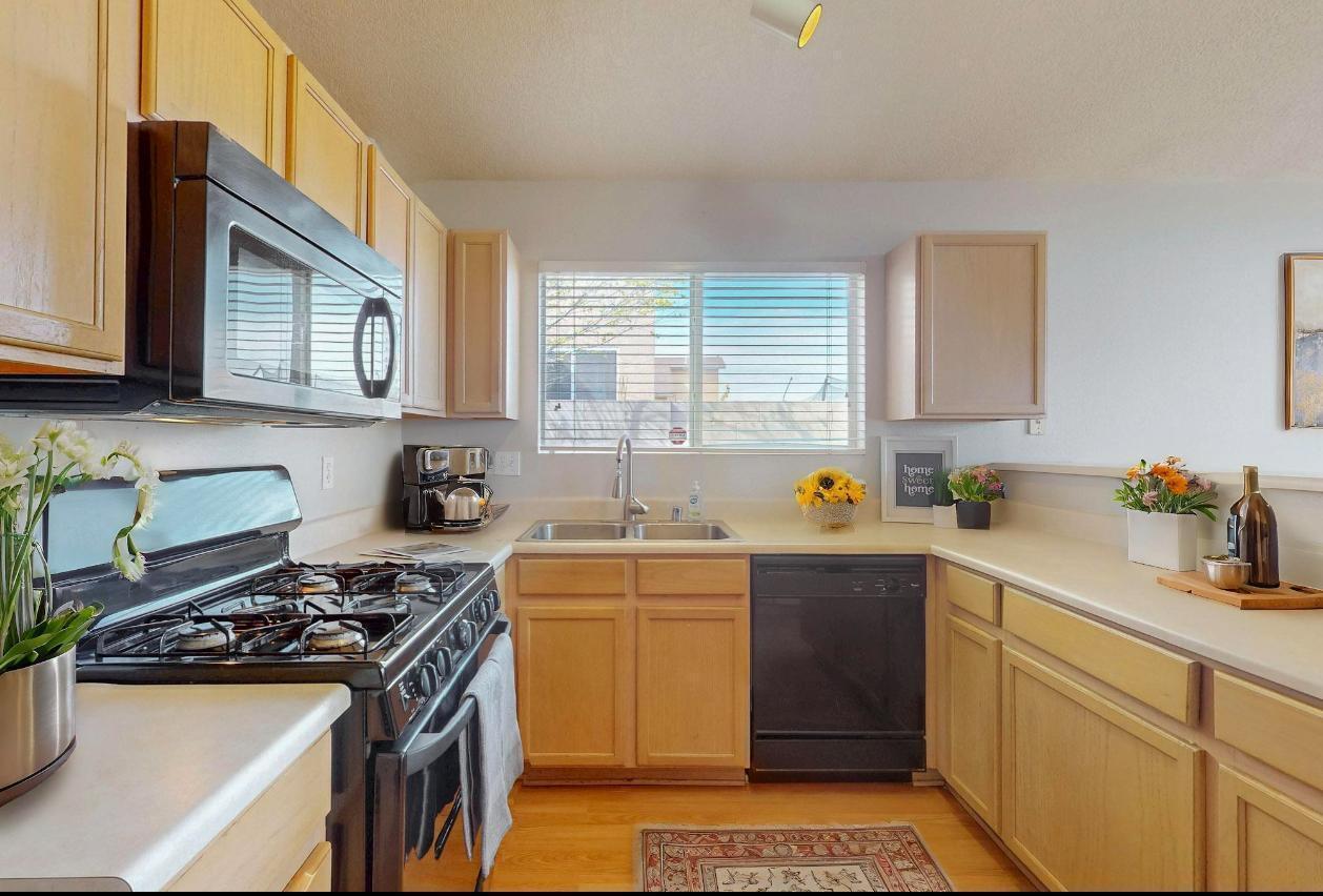 Photo - 408 Morning Dew St SW