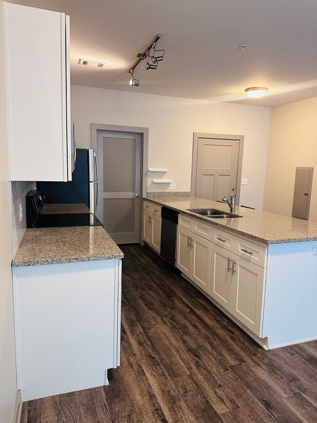 Photo - 782 Riverfront Pky Unit 101