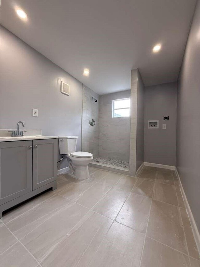 Photo - 4265 SW 62nd Ave