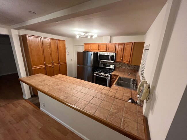 Photo - 805 Lamont Ave Unidad Main