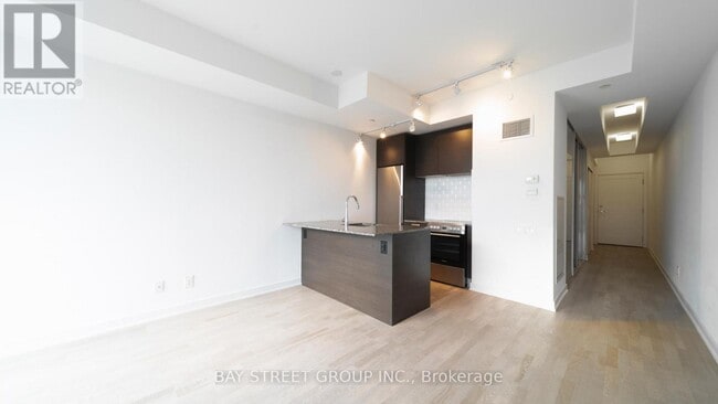 Photo - 57 St Joseph St Unit 716