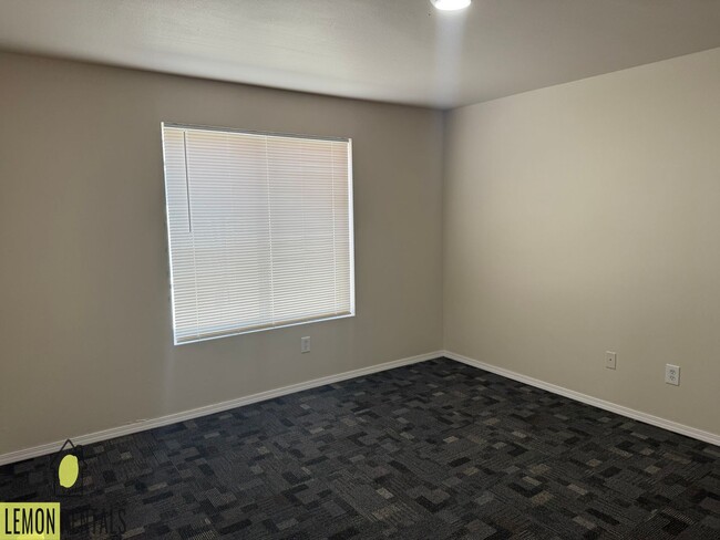 Photo - 201 E &quot;P&quot; St Unit 2