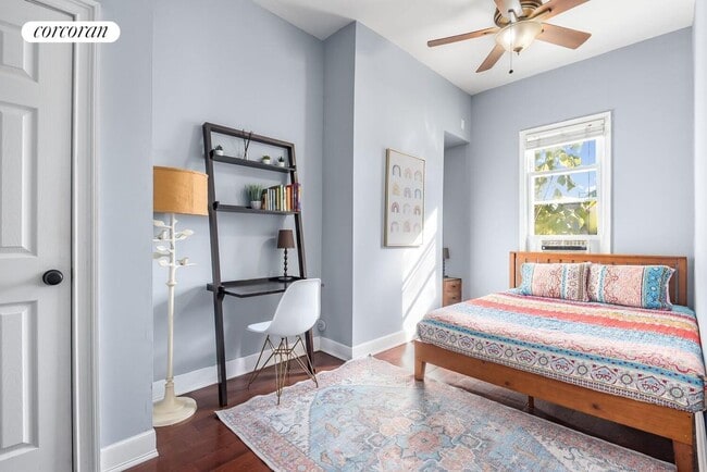 Photo - 42 Weirfield St