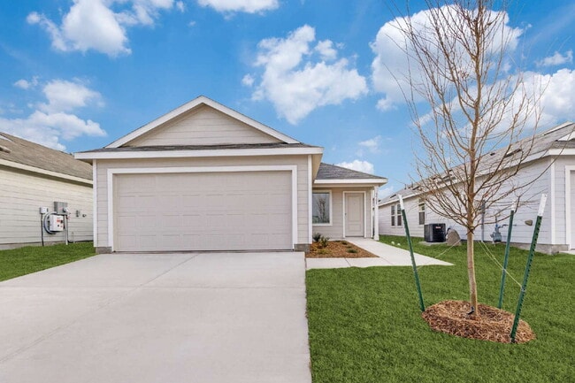 Building Photo - Newer 3-Bed Home with Fenced Yard, Fireplace & Attached Garage in Sherman